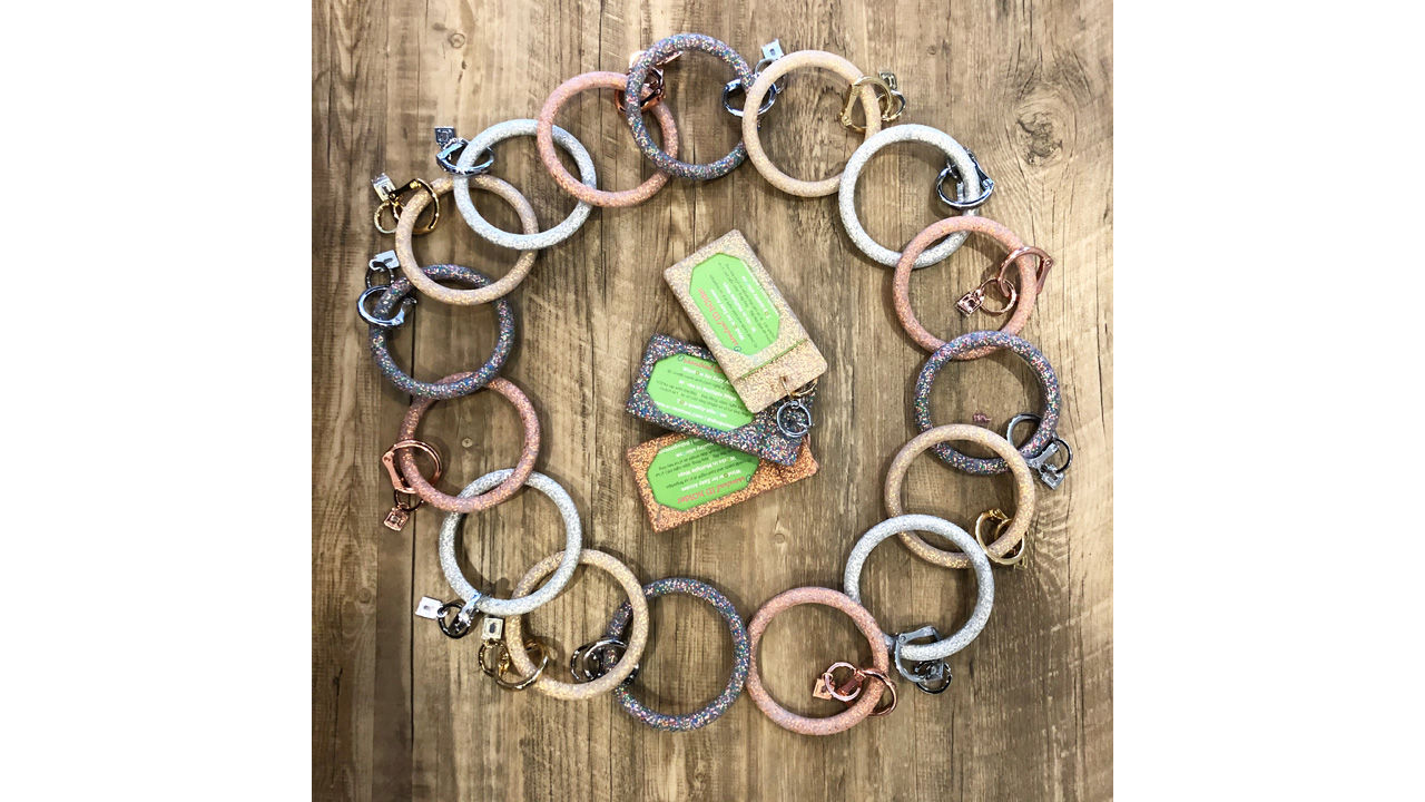 Hands-free key ring